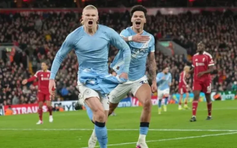 تجاوزات في آنفيلد.. تصرفات هالاند وفودين تستفز جماهير ليفربول بعد قمة الدوري سبورت